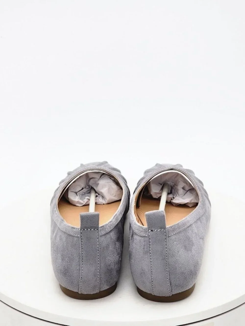 Journee Collection Tannya Gray Suede Ballet Flats Round Toe Women's Size 9